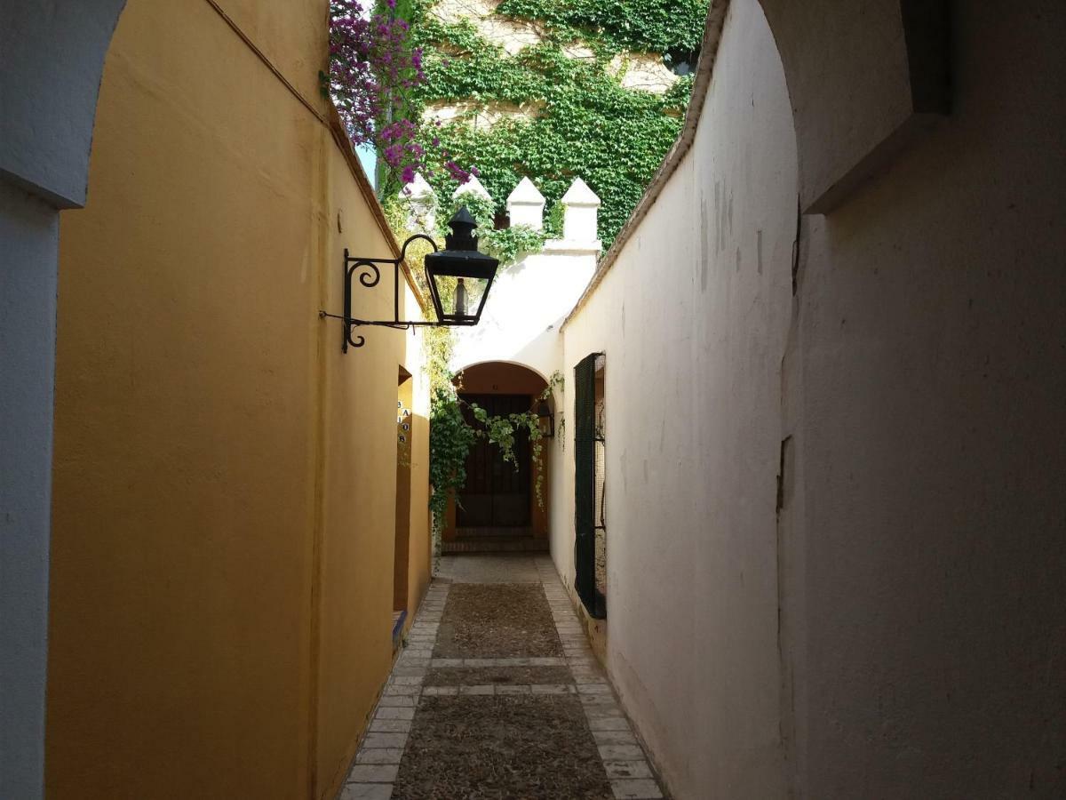 Flamencos Apartamento Con Garage 5 Pax Apartment Seville Exterior photo